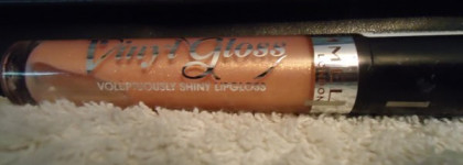 Блеск для губ Vinyl Gloss №130 от Rimmel