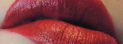 Губная помада Lasting Finish Lipstick #166 Temptation от Rimmel