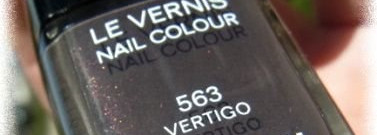 Любовь с первого раза с лаком Chanel Le Vernis #563 Vertigo
