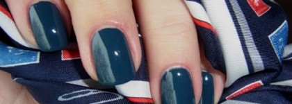 Одежка для ногтей от Catrice