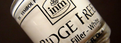 Далеко не must-have для создания красивого маникюра