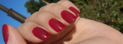Chanel le vernis nail colour # 455 Lotus Rouge. Спелая вишня