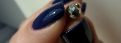 Завораживающий OPI Nail Lacquer NL E 72 Eurso Euro