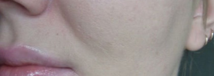 Рассыпчатая пудра с экстрактом календулы Sisley Poudre Transparente Transparent Loose Face Powder with Calendula extract в оттенке 1 mate. Лучшая из лучших