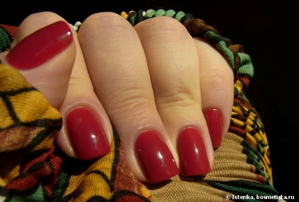 Chanel Le Vernis Nail Colour 533 April