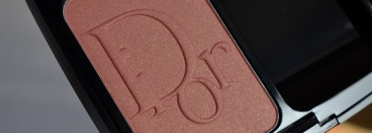 Красивые и послушные румяна Dior Diorblush poudre couleur vibrante 756 Rose Chérie