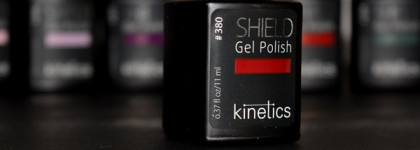 Идеальный гель-лак Kinetics Shield Gel Polish #380 Hedonist Red