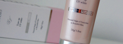 Лучший: PureBio Tone Up UV White Spf50+/pa++++