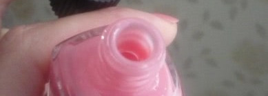 Идеальная пара: Rouge Allure Extrait de gloss Lip Gloss levres # 56 Imaginaire и Le Vernis  Nail color # 557 Morning Rose от Chanel