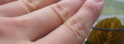 Chanel Base Lissante Nail Polish Base Coat – Разглаживающая основа для ногтей