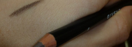 Мои новинки: Givenchy Eyebrow Show оттенок № 1 – пудровый карандаш для бровей ; губная помада Guerlain Rouge Automatique оттенок № 169 Flirt d’un Jour