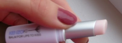 Kenzo  Balm for Lips to Kiss - Бальзам для губ «Нежный Поцелуй»