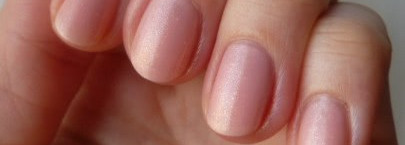 Очень нежный - Chanel Le Vernis # 543 Frisson