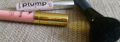 Benefit Lip Plump; Л’этуаль Starlette brilliant a levres volume 3d effect de vinyle; Givenchy Le Pinceau Powder Brush