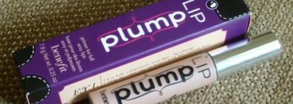 Benefit Lip Plump; Л’этуаль Starlette brilliant a levres volume 3d effect de vinyle; Givenchy Le Pinceau Powder Brush