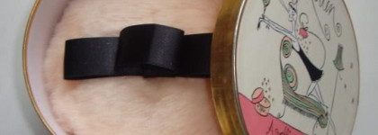 Benefit. `Kitten Powder Puff