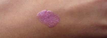 Блеск для губ The twilinght saga eclipse lipgloss от Essence