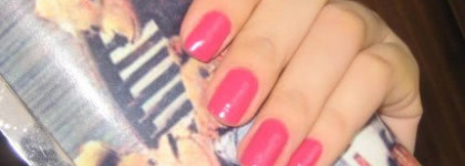 Sally Hansen Hard as Nails Xtreme Wear "Fuchsia power"