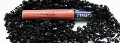 Lingonberry Lip Lacquer - помада «Жидкий глянец» от Lumene (оттенок 03)