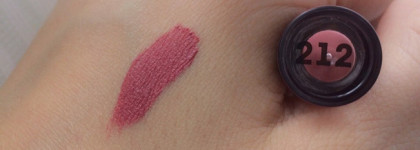 Прекрасная матовая помада Matt Magnifique от Vivienne Sabo в оттенке 212