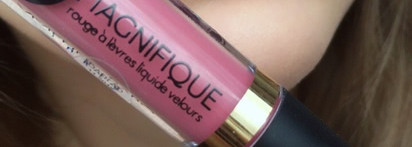 Прекрасная матовая помада Matt Magnifique от Vivienne Sabo в оттенке 212