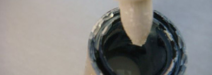 Yves Saint Laurent French Manucure