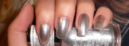 Звездный Sally Hansen