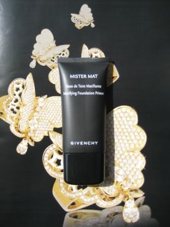 Givenchy матирующая база под макияж mister mat