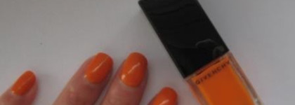 Must-have для лакоманьяков - лак для ногтей Vernis Please! оттенка Acid Orange