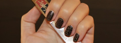 Crackelure Aurelia, два таких похожих пузырька, но абсолютно разные эффекты