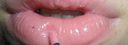 Shiseido Luminizing Lip Gloss PK 303