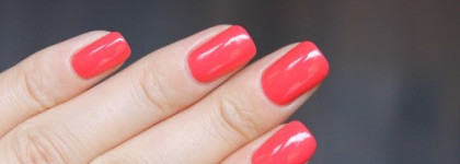 OPI - I Eat Mainely Lobster