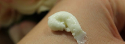 Как я нашла замену дорогому крему. Крем для рук с маслом макадамии от мастерской Олеси Мустаевой