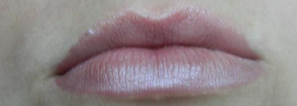 Три новинки из блесков и не блесков в моей косметичке - Revlon, Rimmel, Estee Lauder