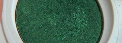 Две тенюшки-зеленушки от Seventeen № 414  и Арт-Визаж № 113