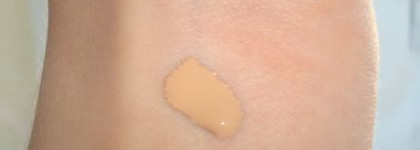 Dior Diorskin Nude Natural Glow Hydrating Makeup SPF 10 – Тональный крем Естественное сияние