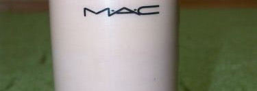 Маленькие возможности большого объема. Дубль 2. Тональный  крем  Face and Body Foundation Fond De Teint Visage Et Corps от M.A.C