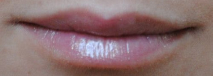 Chanel Levres Scintillantes #139 Futile – Блеск для губ «Интенсивное сияние»