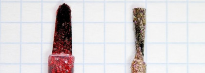 Sally Hansen 02 Cha-Ching! - лак для ногтей