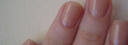 Chanel Le Vernis. Jade rose # 493