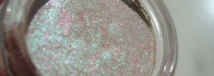 Giorgio Armani. Eyes to Kill Intense Eyeshadow #23 Madre Perla  & Anny # 505 Illuminate