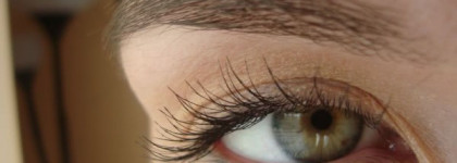 Bobbi Brown. Long-Wear Cream Shadow. Nude Beach. "Miami Collection for Summer 2012"