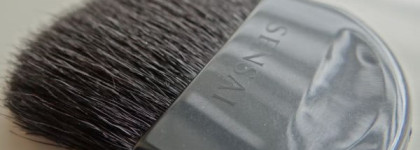 Kanebo Sensai. Designing Duo Bronzing Powder