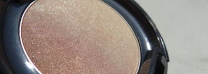 Kanebo Sensai. Designing Duo Bronzing Powder