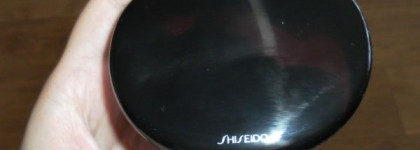 Shiseido The Makeup Silky Eye Shadow Quad #Q9 Lunar Phases без прикрас