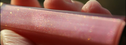 Люблю и ненавижу... блеск для губ Chanel Levres Scintillantes Glossimer #131 Mica