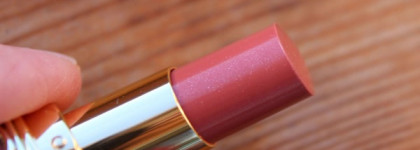 Yves Saint Laurent Rouge Volupté Shine Lipstick #9 Nude in Private