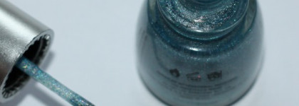 Педикюр с China Glaze Cracked Concrete