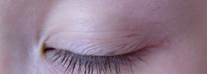 Три продукта Rimmel:тушь, тени, пудра