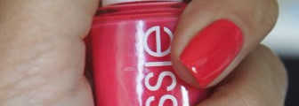Коралловое лето с Essie Peach daiquiri